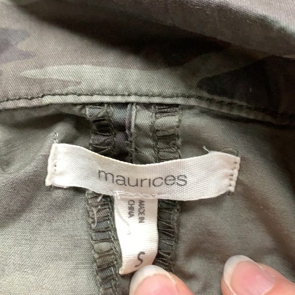 Maurices Camo Vest - Picture 5 of 6